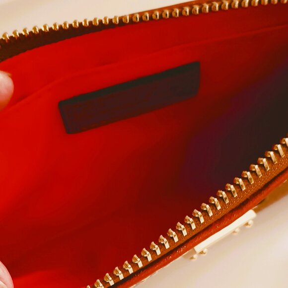 Dooney & Bourke Pebble Grain Wristlet Large Slim Brown Leather - Picture 6 of 9